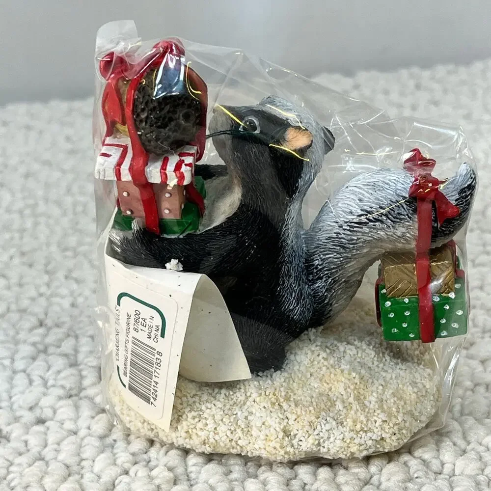 Skunk Bearing Gifts Fitz & Floyd Charming Tails Holiday W/ Box Ret VNT NOS 1997